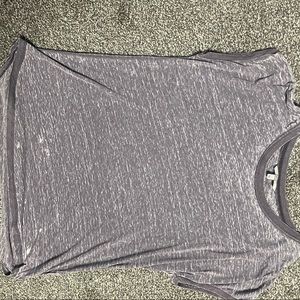 Buckle tshirt medium, it’s like a grayish purple.